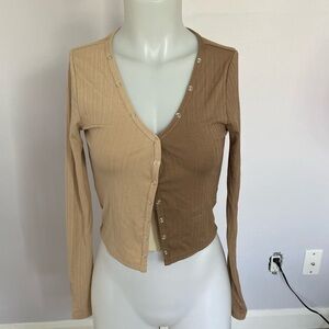 Two tone sweater with button 🫶🏼